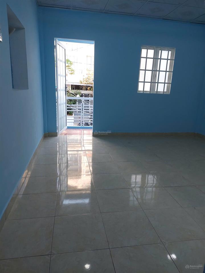 Nhà ngang 5m2 dài 11m đường hưng phú p8 q8