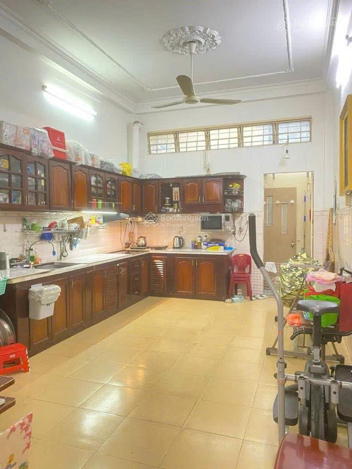 Nhà đẹp 5 phòng ngủ 3,9 x 16 4 tầng nguyễn chế nghĩa p13 q8