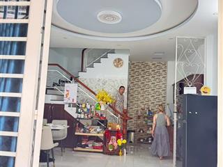 Nhà ngang 5 dài 8 4 tầng phường 4 quận 8