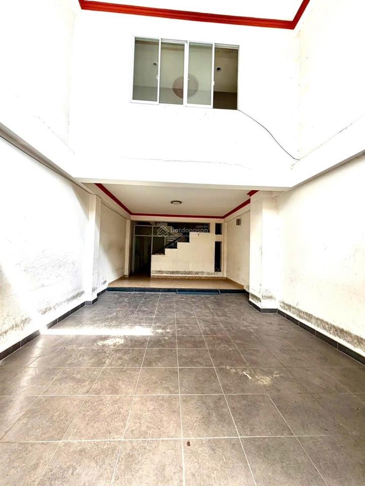 Nhà 5 tầng ngang 4m3 tiện kinh doanh căn hộ dịch vụ phường 13 quận 8