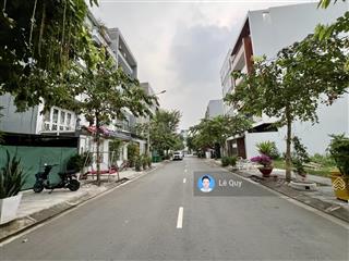 Sở hữu nền đất sổ đỏ cá nhân cát lái, 100 m2 (5x20m), đất vuông a4, chỉ 6.6 tỷ thấp nhất khu vực