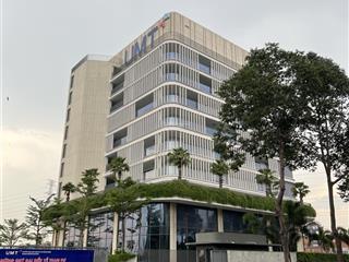 Bán đất sổ đỏ cá nhân cát lái, dt 8x20m, gần trường đại học umt, giá 55 triệu/m2