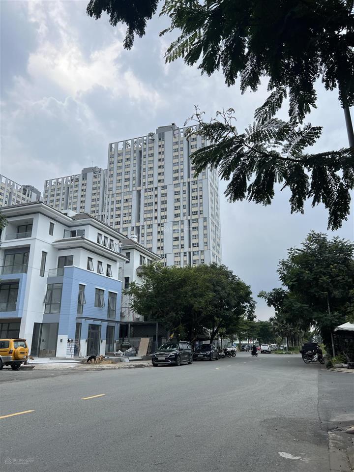 Bán nhà mặt tiền đường 24 mét, dt 7x17m, trệt + 4 tầng, sổ hồng, bán 16.6 tỷ