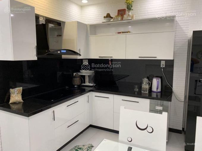 Biệt thự k300, dt 7 x 25m 4 tầng. vị trí vip. ngay hoàng hoa thám. giá 18,5 tỷ