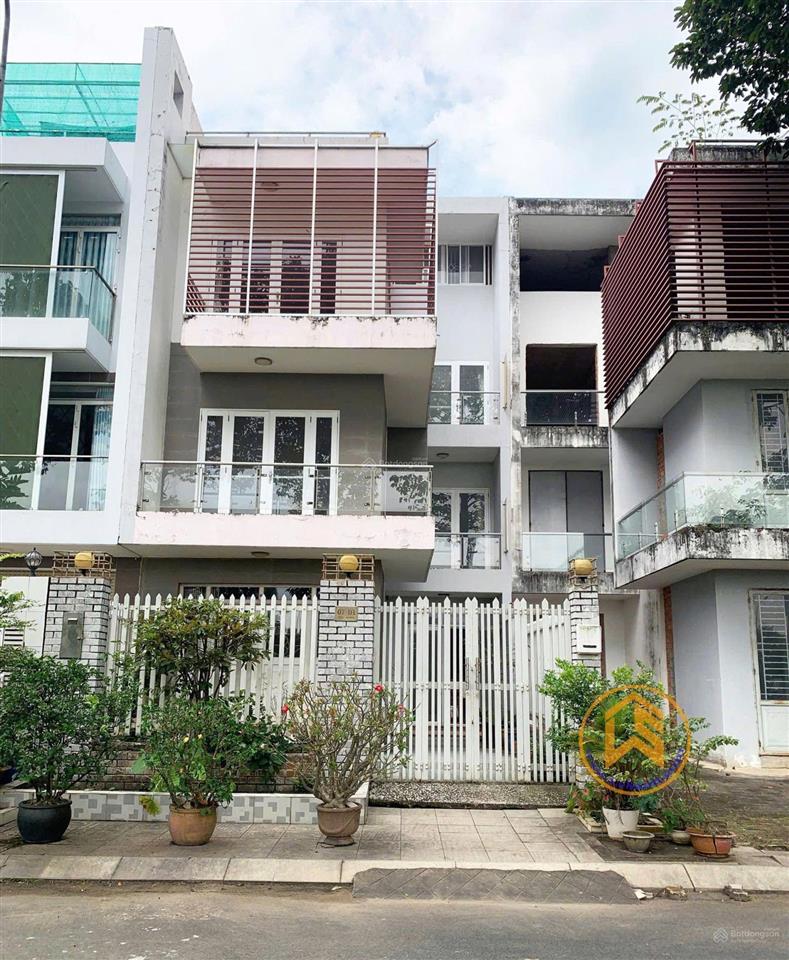 Bán nhà phố ngang 7m, giá cực tốt, đất 173.1m2, xây 367m2 sàn, nhà đất lê sanh cam kết giá đúng