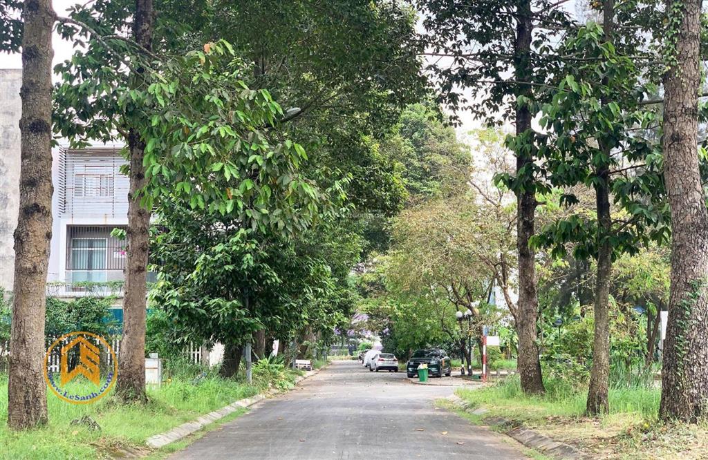 Bán nhà phố ngang 7m, giá cực tốt, đất 173.1m2, xây 367m2 sàn, nhà đất lê sanh cam kết giá đúng