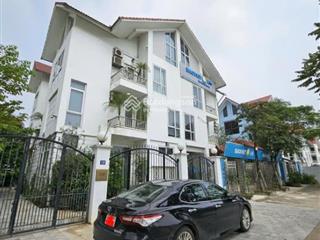 Chính chủ cần bán biệt thự mặt đường bắc nam dự án new house city trên trục đường đại lộ thăng long