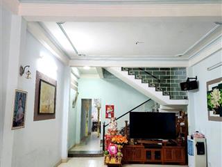 Bán nhà 2 tầng mặt tiền đường vũ hữu, dt 105m, ngang 5m. vị trí vàng giữa lòng tiện ích. giá 9 tỷ 5