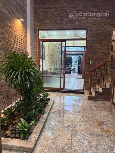 Bán nhà 3 tầng mt đường nguyễn tạo, dt đất 125m, ngang 5m, ngay khu đô thị fpt cyti  giá 6 tỷ 9 tl