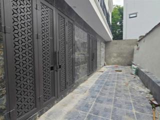 Nhà đẹp giá rẻ nhất phụng châu, ô tô đỗ cổng, 1km ra chúc sơn, ngõ 2,5m. dt 33m2, 4pn. giá 2,48 tỷ