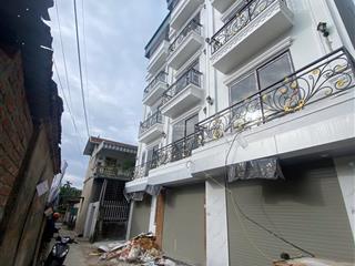 Bán nhà biên giang ngõ 3m, ô tô đỗ cửa, cách 15m ra đường ô tô tránh, dt 32m2, 5 tầng. giá 3,45 tỷ