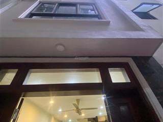 Chị gái gửi bán nhà la nội, rẻ nhất dương nội, tặng thêm nội thất. dt 32m2, 4 tầng. giá 5,33 tỷ