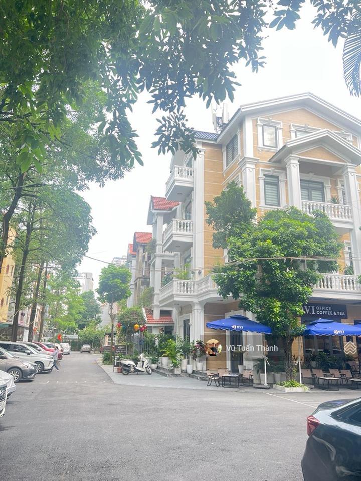 Bán gấp liền kềhoàn thiện tuyệt đẹp làng việt kiều châu âuđường 17mkinh doanh đỉnhgiá đầu tư