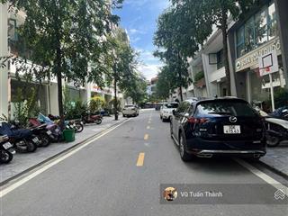 Bán liền kề 7 tầng thang máy galaxy vạn phúcvỉa hè 3 oto tránh đỗkd văn phòng đỉnh28.5tỷ