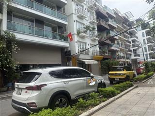 Bán căn hộ apartment cho thuê từ hoa  tây hồ 112m2, 7 tầng view hồ, 45 tỷ.