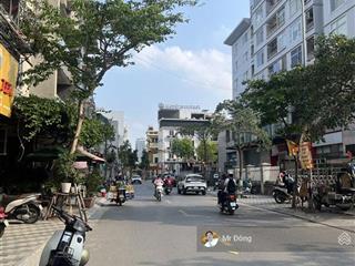 Chdv, apartment 8 tầng, 34 phòng, doanh thu 150 triệu tại tây hồ.