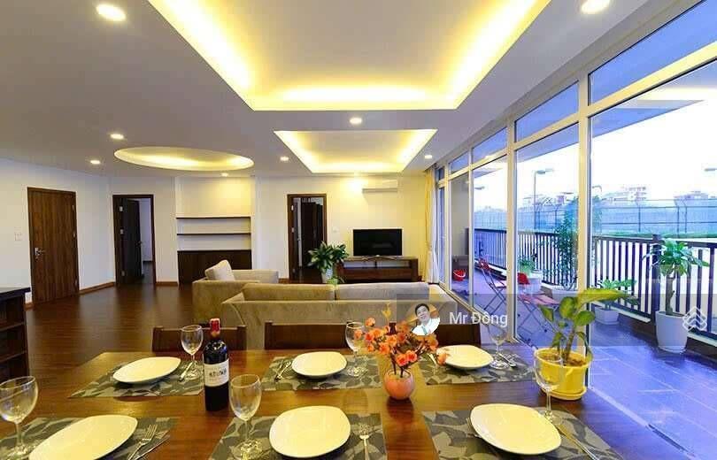 Chính chủ bán căn hộ apartment tây hồ 120m2x8 tầng, view hồ tây, giá 40.8 tỷ
