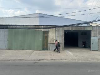 Cho thuê nhà xưởng 220m2 hóc môn hoàn thiện 220 m2 kinh doanh, sản xuất