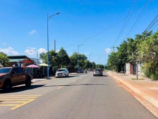 Bán đất tặng quán cafe 860 m2 mặt tiền đường lê duẩn đất đỏ