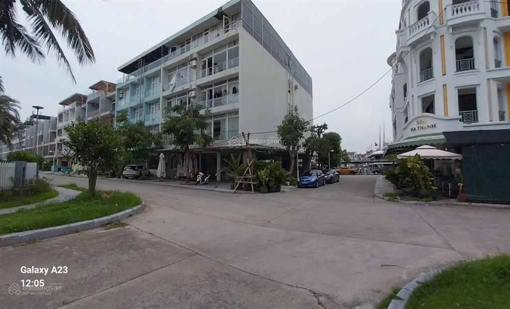 Bán bt chính chủ 300m2 view biển tại âu cầu 1 tuần châu, 26 tỷ, view đẹp, 5 tầng