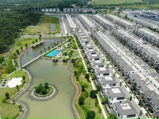 Bán nhà phố lavila kiến á nam sài gòn, full nội thất chỉ 13 tỷ 100 triệu.  0911 199 ***