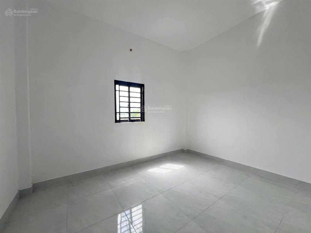 Căn trệt 2 lầu 3pn, ngã 3 tân kim, cần giuộc, long an, đường liên xã, dt 75m2.  0795 014 ***