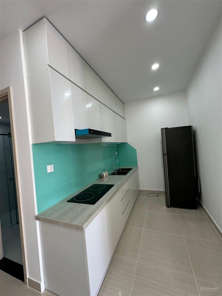 Moonlight boulevard bán nhanh 1pn 1wc 1 bancon. 2,8 tỷ. sẵn hđ thuê 8.5tr/ tháng.