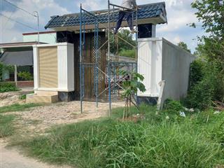 Bán gấp nhà vườn củ chi, dt 295m2 cạnh đường tl7, sổ sẵn, 3 tỷ 190 (tl)