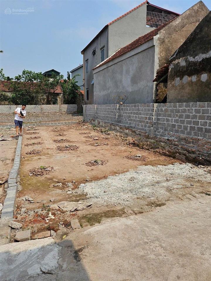 Chính chủ gửi bán 61,8m2 siêu đẹp tại thị trấn khoái châu hưng yên