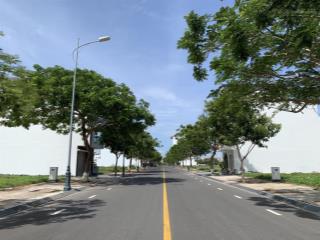 Bán lô b3 gần vòng xoay giá tốt chính chủ.  0919 080 *** gặp linh