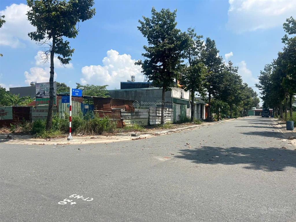 Bán đất p phú tân. lô góc 2 mặt tiền tp thủ dầu một