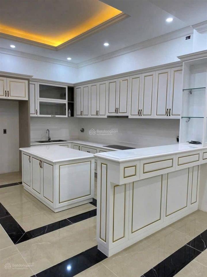 Bán nhà biệt thự tân cổ điển kdc phú hoà
