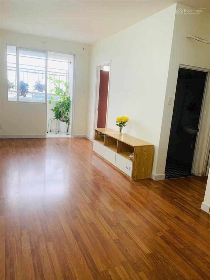 Bán căn hộ 2 phòng ngủ chung cư sen hồng tp dĩ an