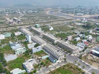 Chính chủ cần bán 10 lô đất khu lakeside bàu tràm  sát chung cư ori  giá tốt 