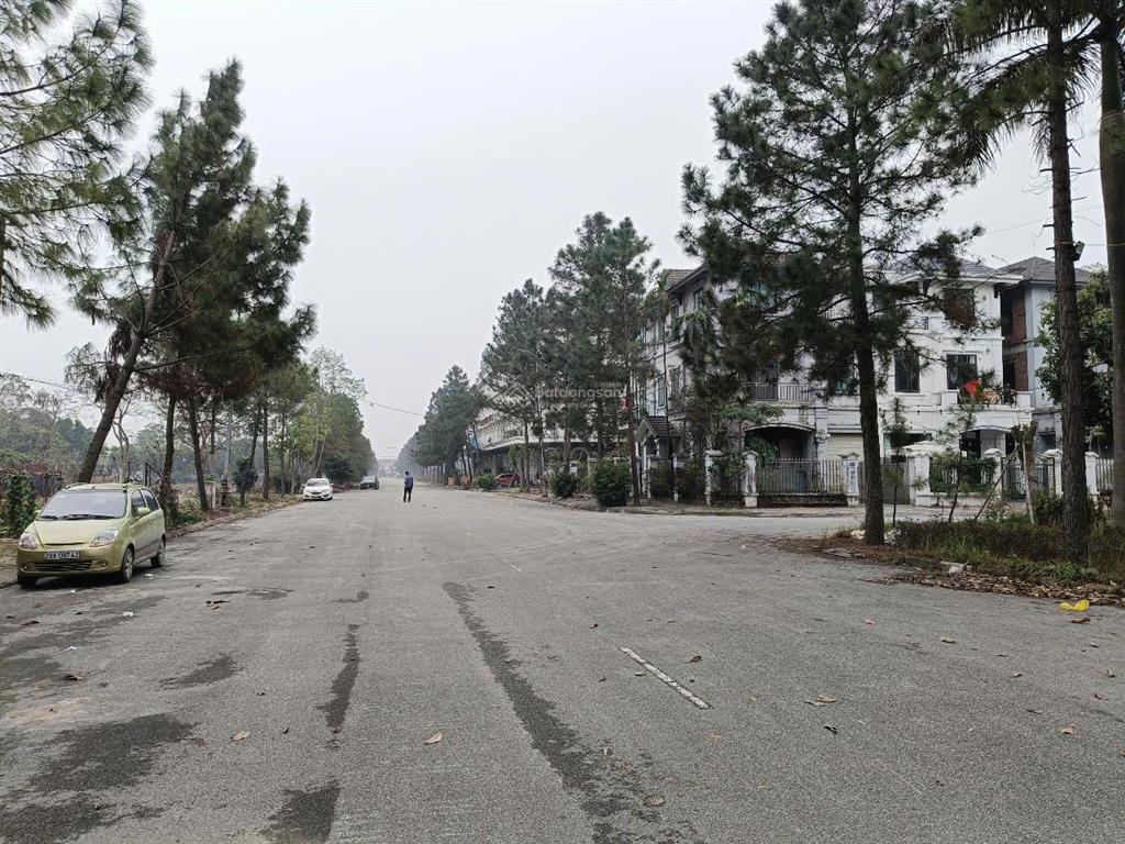 Bán biệt thự song lập 160m2 xây 3 tầng giá 8,9 tỷ sát kđt vsip bắc ninh sổ đỏ trao tay