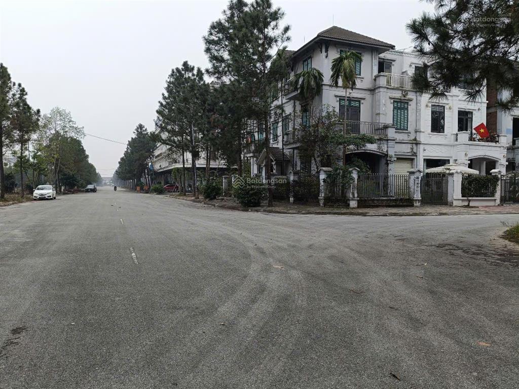 Bán lô đất biệt thự song lập 160m2 kđt nam từ sơn sát kđt vsip bắc ninh giá chỉ bằng 1/2 vsip