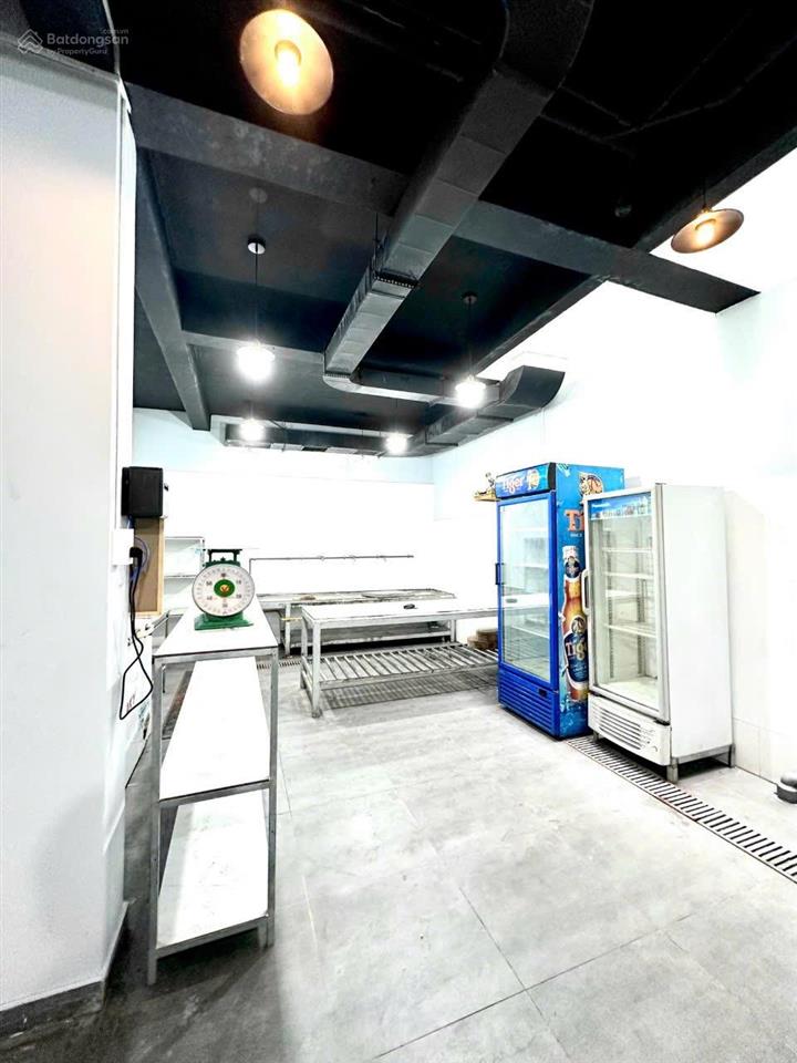 Bán nhà mặt phố tại đường d19, phường an phú, thành phố thuận an, 12 tỷ, 300m2