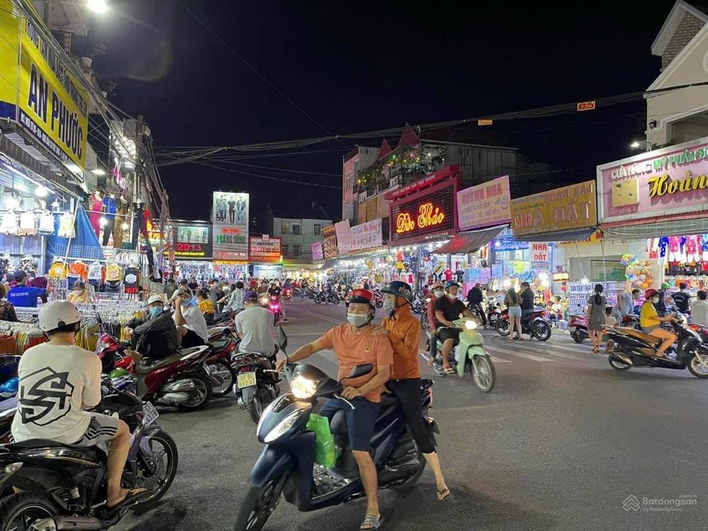 Bán nhà mặt phố d5, an phú, thuận an 180m2, 4 pn mặt tiền 12m cực đẹp  full tiện ích