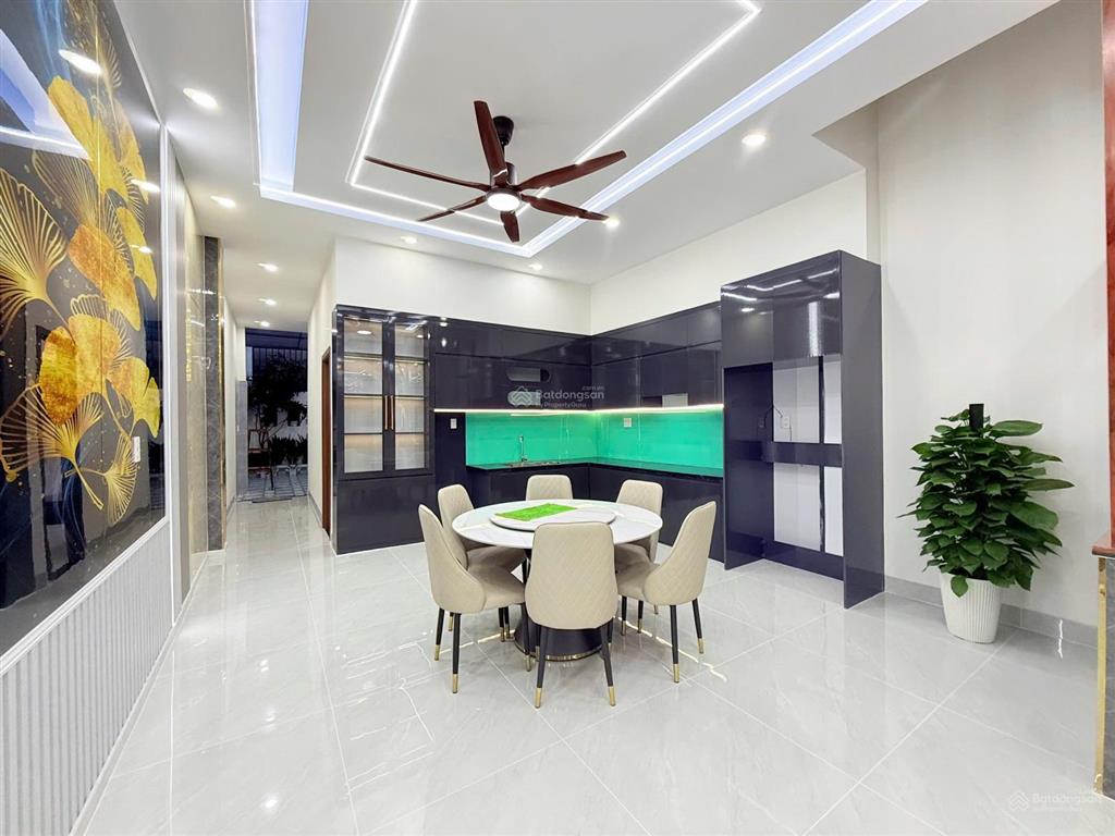 Bán nhà mặt phố 120,5m2, 6,2 tỷ tại thuận giao, thuận an, bình dương