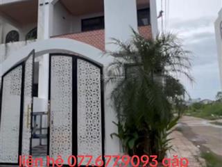Chú long cần bán gấp nhà bình chánh để về quê gấp giá 1tỷ350 gặp thảo
