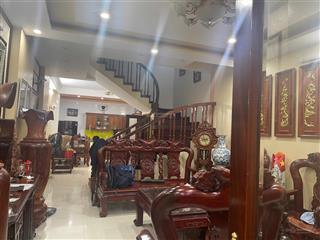 Chỉ với 22,5 tỷ bạn sở hữu căn liền kề văn phú vị trí trung tâm. ngay nhà hàng mai châu. của hiếm