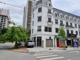Cực hiếm. duy nhất 1 căn lacatta mặt công viên bán, kinh doanh đẳng cấp, 2 mặt đường,có thang máy