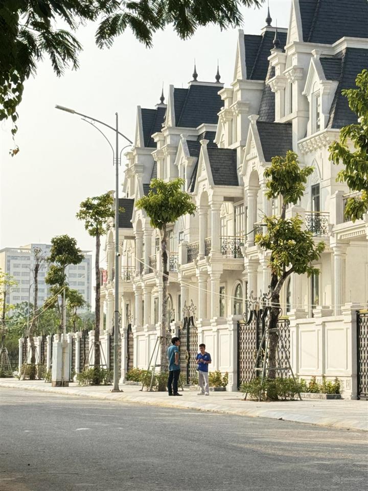 Tất tần tật quỹ căn jade square giá tốt nhất thang 12.2025   0978 025 ***