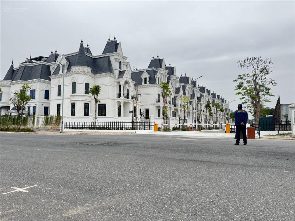 Tất tần tật quỹ căn jade square giá tốt nhất thang 12.2025   0978 025 ***