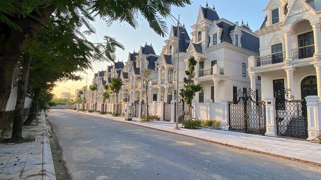 Tất tần tật quỹ căn jade square giá tốt nhất thang 12.2025   0978 025 ***