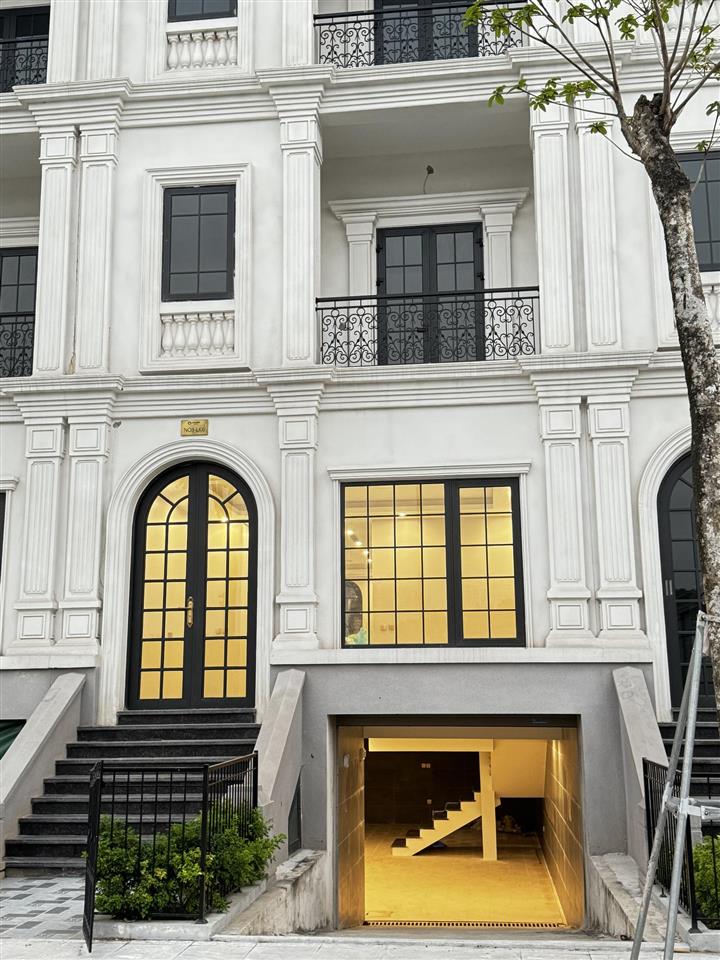 Tất tần tật quỹ căn jade square giá tốt nhất thang 12.2025   0978 025 ***