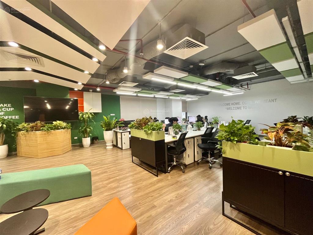 Cho thuê văn phòng phố lê thanh nghị dt từ 30m2, 50m2, 70m2, 120m2, 250m2, giá thuê 160.000 đ/m2/th