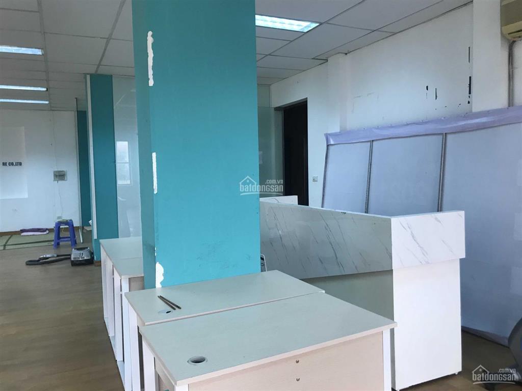 Cho thuê văn phòng quận cầu giấy, phố hoàng đạo thúy 90m2