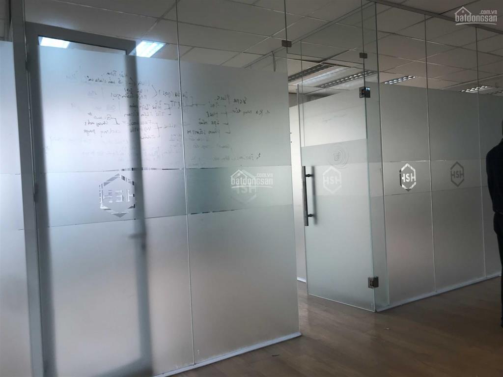 Cho thuê văn phòng quận cầu giấy, phố hoàng đạo thúy 90m2