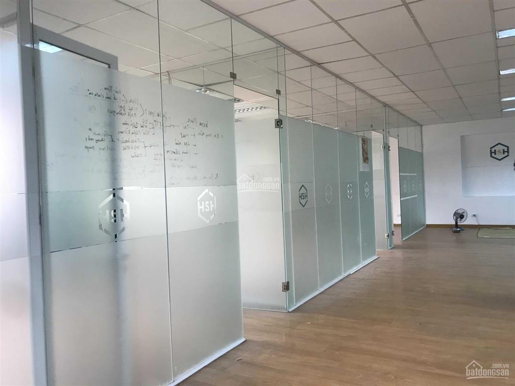 Cho thuê văn phòng quận cầu giấy, phố hoàng đạo thúy 90m2